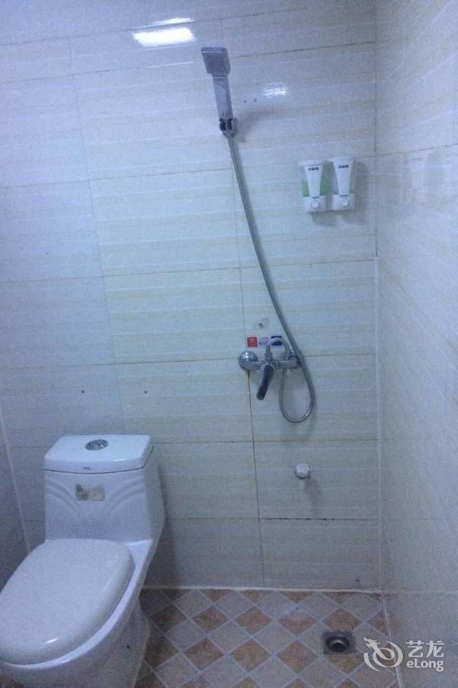 Guilin Tianyi Business Hotel Εξωτερικό φωτογραφία
