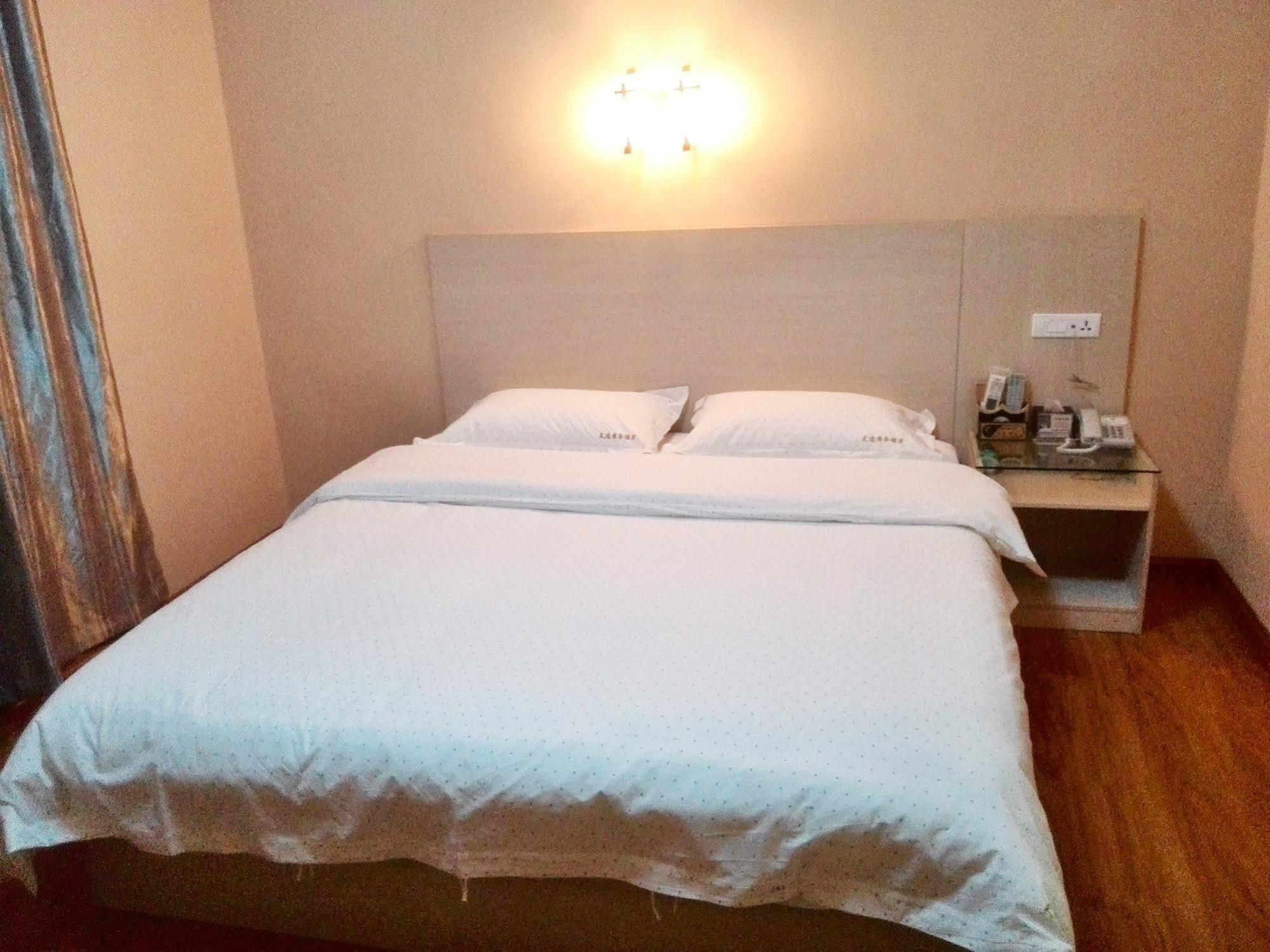 Guilin Tianyi Business Hotel Εξωτερικό φωτογραφία
